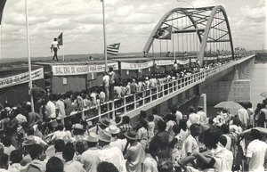 Archivo:Inauguração da Ponte rodoferroviária sobre o rio São Francisco ligando Sergipe a Alagoas