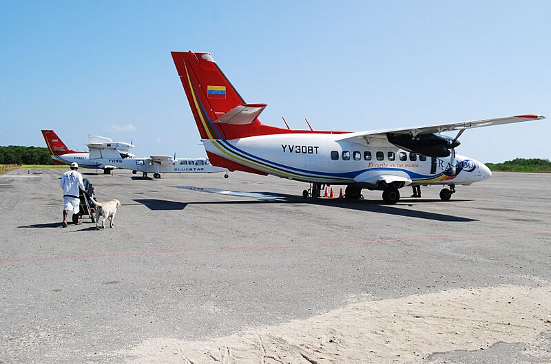 Los Roques Airport