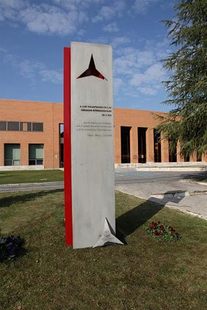 Archivo:Memorial de las Brigadas Internacionales en la Ciudad Universitaria, Madrid (España)