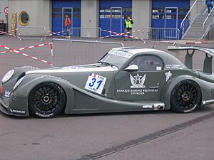Archivo:Morgan Aero 8 GT3 Nr31 Oschersleben2008
