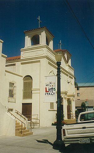 Archivo:San Diego Little Italy Our Lady Rosary Church