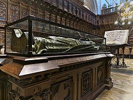 Archivo:Sepulcro del obispo don Mauricio (Catedral de Burgos)