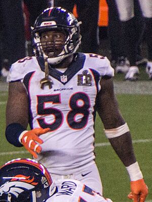 Archivo:Von Miller Super Bowl 50