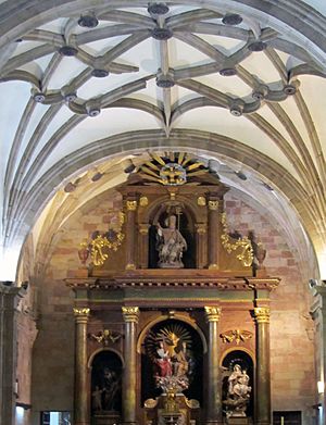 Archivo:Altar capilla san Pedro.Sigüenza