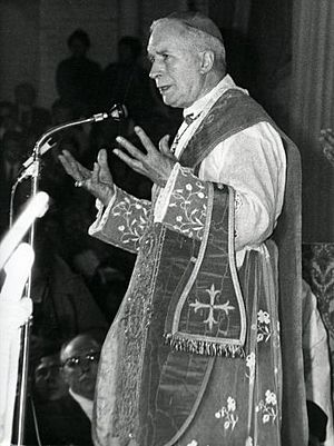 Archivo:Archbishop Lefebvre in Lille