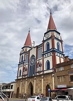 Basilica-moniquira.jpg