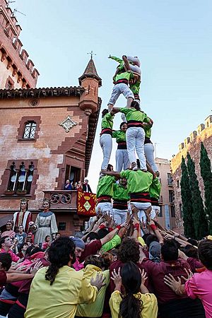 Archivo:Bateig dels Castellers de Viladecans. 4d6