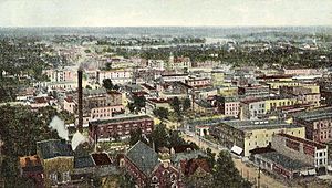 Archivo:Bird's-eye View of Topeka, KS