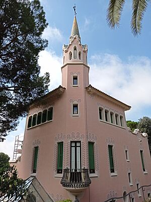 Archivo:Casa-Museo Gaudí, Francesc Berenguer