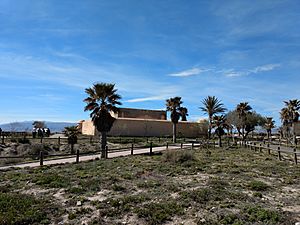 Archivo:Castillo de Casas Fuertes (Almería) 4