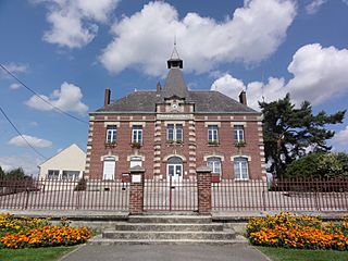 Caumont (Aisne) mairie-école.JPG