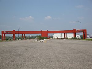 Archivo:Cunduacan.Parque industrial