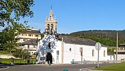 Iglesia de San Martín, en Bóveda (Lugo, España).jpg