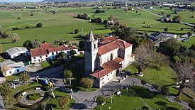 Archivo:Iglesia de Santa Eulalia, Suesa