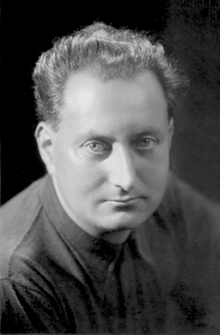 Jean-Giono-1932.png