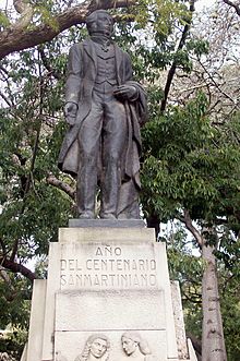 Archivo:Monumento a Alejandro María Aguado
