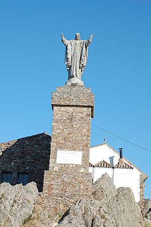 Archivo:Monumento al Sagrado Corazón, Cáceres