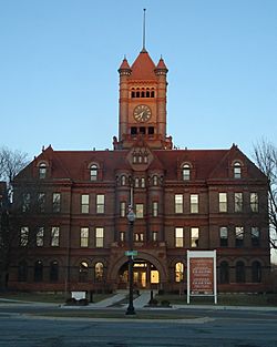 Old DuPage County Courthouse.jpg