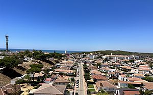 Archivo:Panoramic view of the beginning of Matalascañas resort (Almonte, Spain)