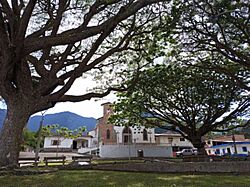 Parque de Ciudad Bolivar (Antioquia).jpg