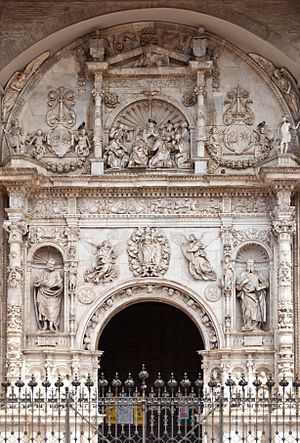 Archivo:Portada de Colegiata de Santa María de Calatayud