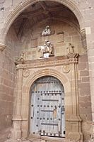 Portada de la iglesia de Bezares (La Rioja, España)