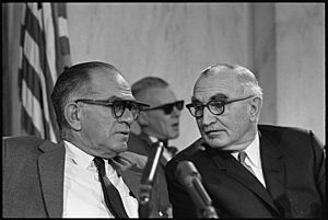 Archivo:Senator Wayne Morse with Senator William Fulbright at the Senate Foreign Relations Committee, 1966