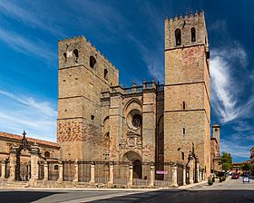 Sigüenza Cathedral 2022 - west façade.jpg