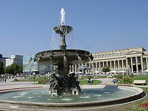 Archivo:Stg-schlossplatz-kunstmuseum