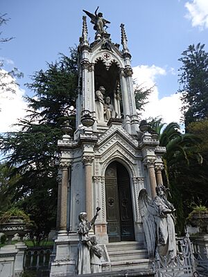 Archivo:Tumba de la familia Stirling