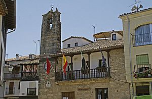 Archivo:Villanueva de la Vera-Ayuntamiento-(DavidDaguerro)