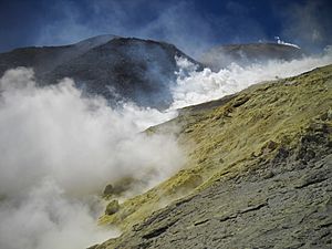 Archivo:Volcán Lastarria, Región de Antofagasta