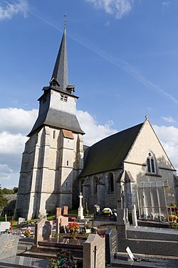 Vue nord-ouest de l'église Saint-Julien (Saint-Julien-sur-Calonne, Calvados, France).jpg