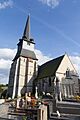 Vue nord-ouest de l'église Saint-Julien (Saint-Julien-sur-Calonne, Calvados, France)