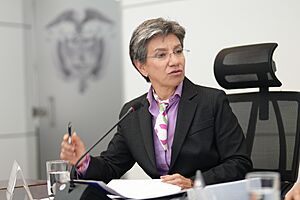 Archivo:20230424 Reunión con la Alcaldesa de Bogotá-JC 03580