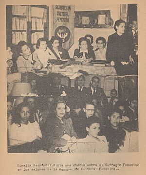 Archivo:Agrupación Cultural Femenina (1)