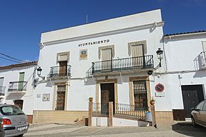 Archivo:Casa consistorial de Santa Ana la Real