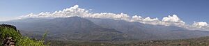 Archivo:Cordillera de Los Yaruiguíes