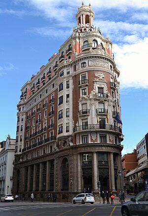 Archivo:Edifici del Banc de València