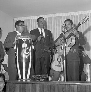 Archivo:Ferrando y Melcochita, Peña Ferrando, abril 1966