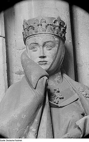 Archivo:Fotothek df roe-neg 0006471 011 Detail der Stifterfigur Uta im Naumburger Dom St