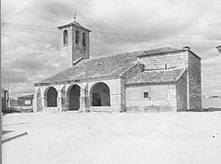 Archivo:Fundación Joaquín Díaz - Iglesia parroquial de San Cristóbal - Marzales (Valladolid) (1)