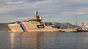 Archivo:Guardia de la Costa Islandesa, Puerto de Reikiavik, Distrito de la Capital, Islandia, 2014-08-13, DD 095