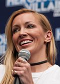 Archivo:Katie Cassidy 07 (cropped)
