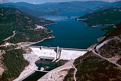 Archivo:Libby Dam (Libby Montana) 1986