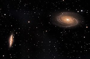 Archivo:M81 M82 Галаксии