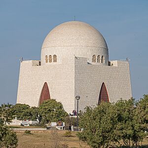 Archivo:PK Karachi asv2020-02 img52 Mazar-e-Quaid