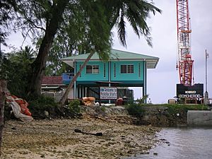 Archivo:Peleliu island north dock