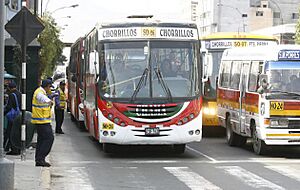 Archivo:Public Transportation Lima