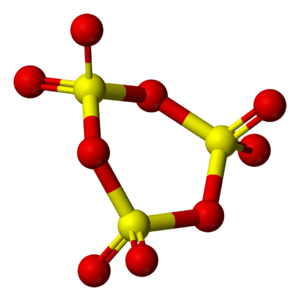 Archivo:Sulfur-trioxide-trimer-3D-balls